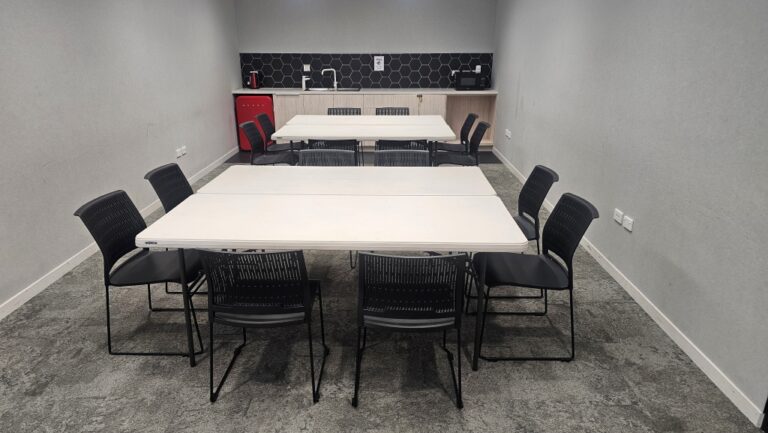 Community Meeting Room (Sunderland Lounge)